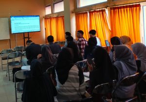 Read more about the article Mahasiswa Administrasi Negara FISIP Unila Menyelami Makna Kesaktian Pancasila di Dunia Maya