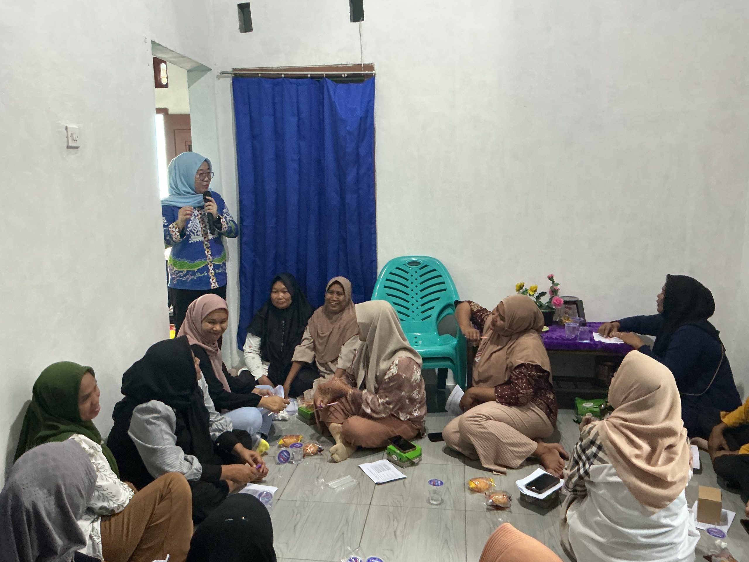 You are currently viewing Administrasi Negara Unila Dorong Peningkatan Kapasitas Perempuan Kader Pembangunan Desa Batu Menyan