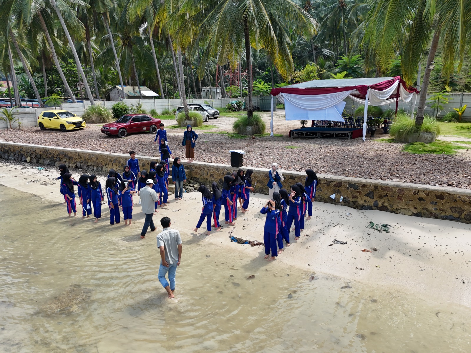 You are currently viewing Administrasi Negara FISIP Unila Gelar Edukasi Mitigasi Banjir Rob untuk Siswa SMP Negeri 25 Sidodadi